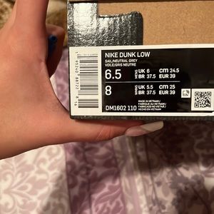 Nike Low Dunk x Off White Lot 6 of 50